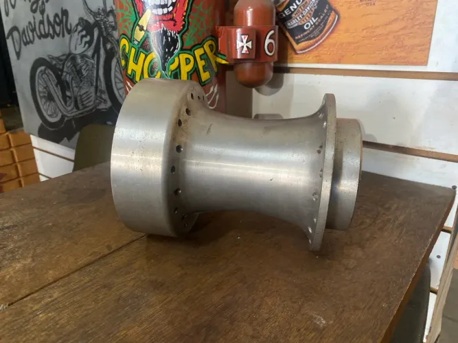 Cubo traseiro Road King Classic - a partir 2009