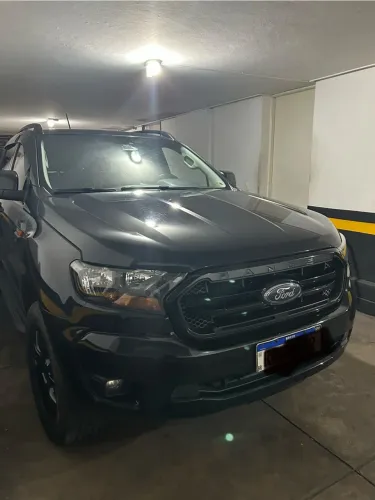 Ford Ranger Black 2.2 4X2 CD Diesel AUT 2023