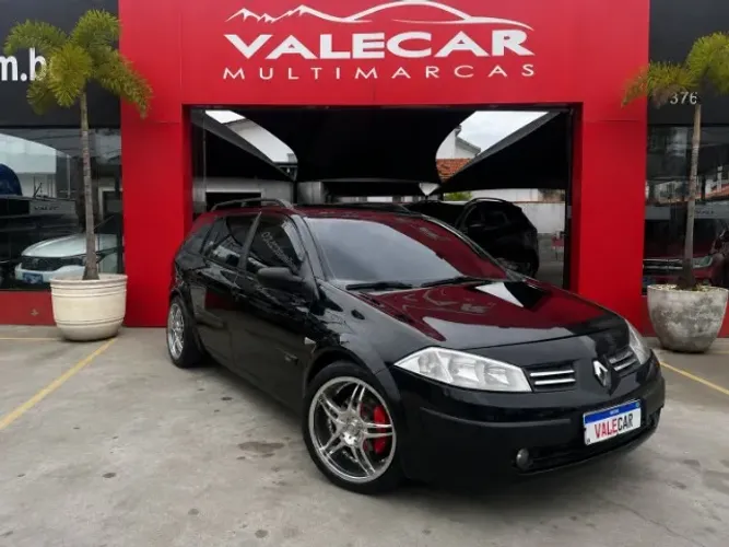 Renault Megane Grand Tour Dynam. Hi-flex 1.6 16V 2013