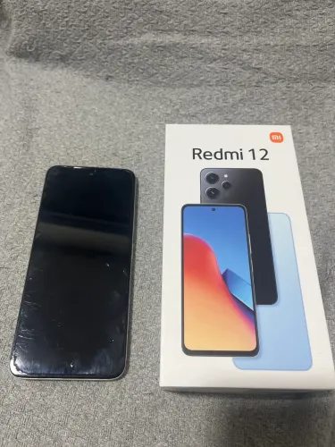 Vendo Xiaomi redmi 12