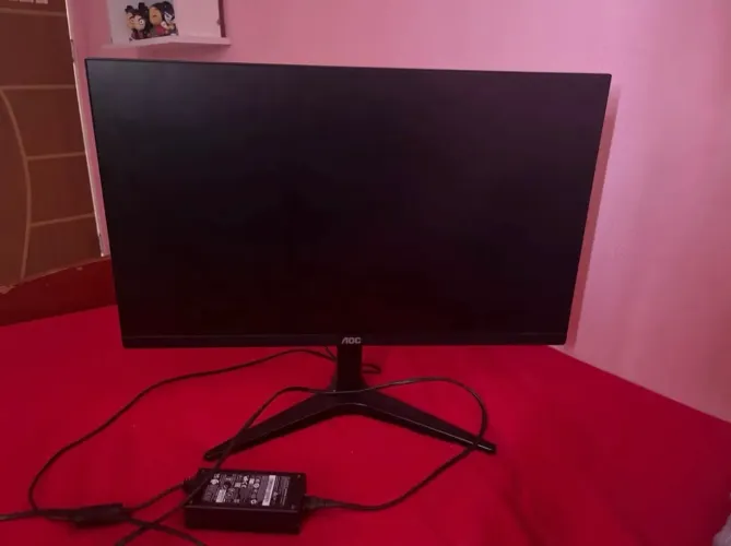 Monitor AOC 23.8'', Full HD, Widescreen, HDMI E VGA - 24B1XHM