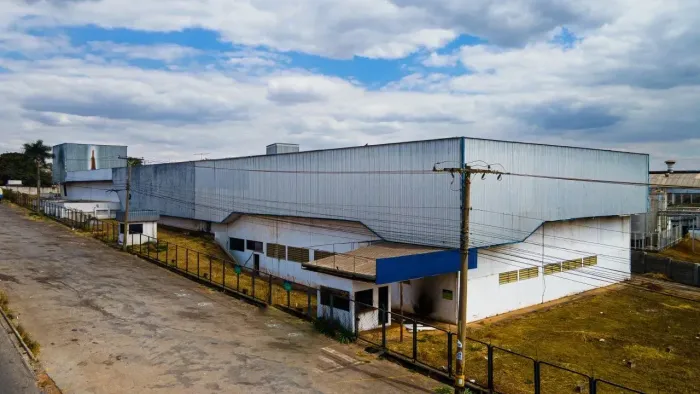 Oportunidade Única pra REFORMA na BR-153 sentido São Paulo - Galpão Comercial De