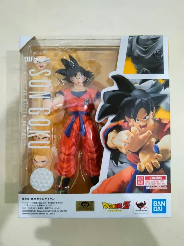 SH Figuarts Son Goku A Saiyan Raised on Earth + Head Extra SSJ e SSJ Blue Demoniacal Fit