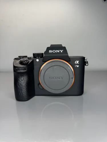 Sony A7iii Apenas 6.484 Cliques (Frete Gratis)