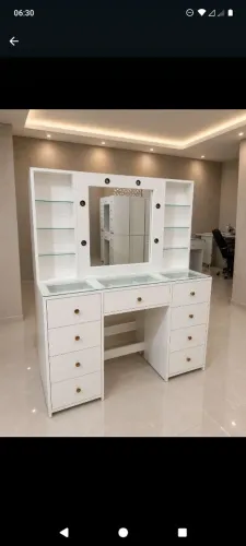 PENTEADEIRA CAMARIM 9 GAVETAS