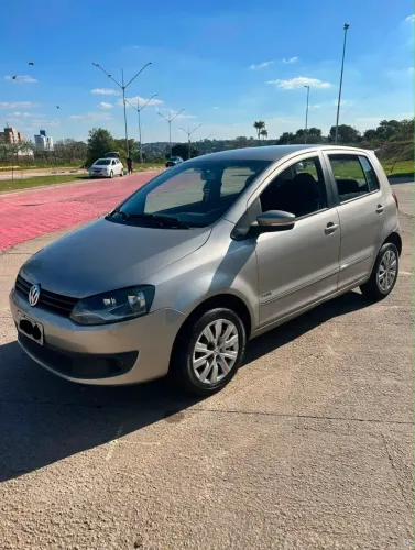 Volkswagen Fox Prime/higli. 1.6 Total Flex 8V 5P 2013