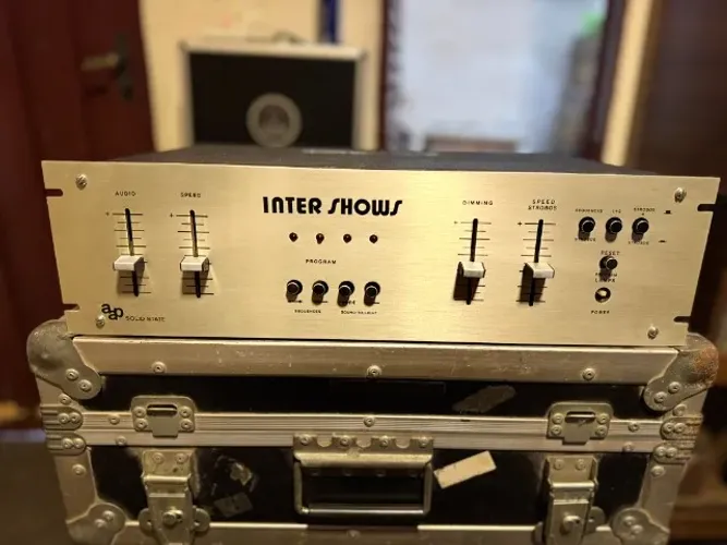 CONTROLADOR DE LUZES AAP