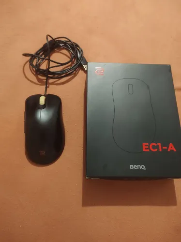 Mouse Gamer Zowie EC1-A (usado)