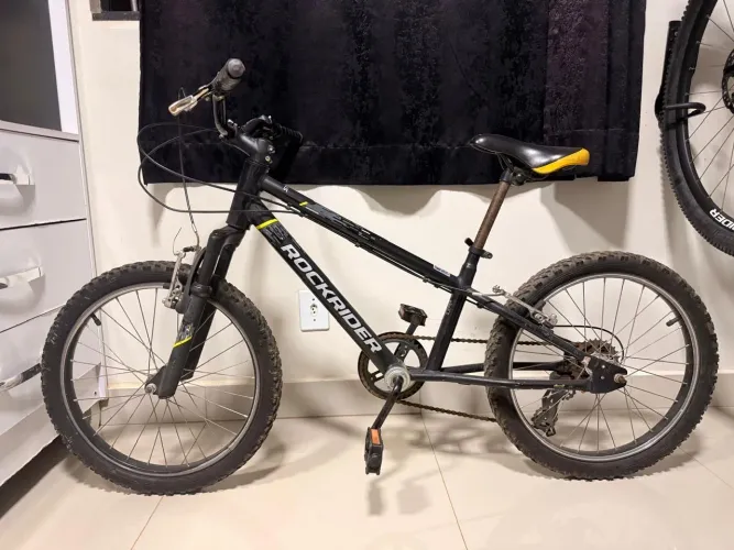 Bicicleta Rockrider ST 500 BTWIN