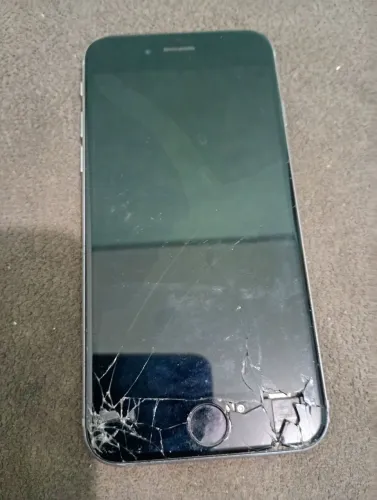 Vendo celular iPhone s 6 