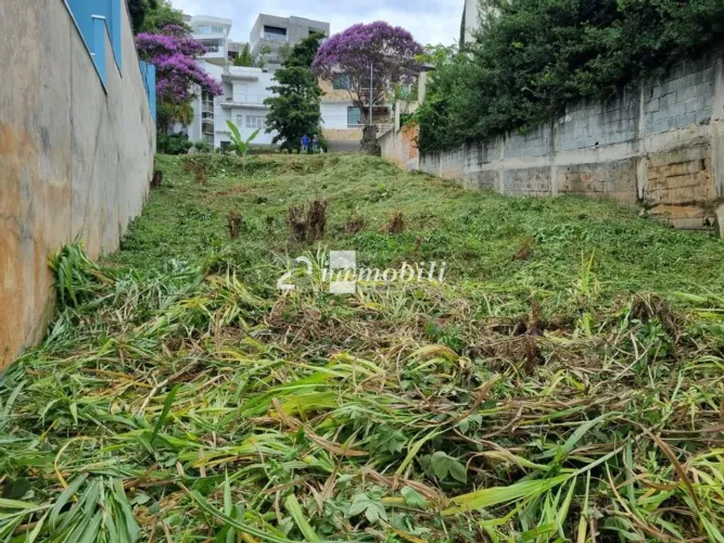 Terreno à venda em Carapicuíba, Granja Viana, Golf Village