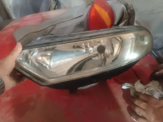 Farol esquerdo Ecosport 2013/2017