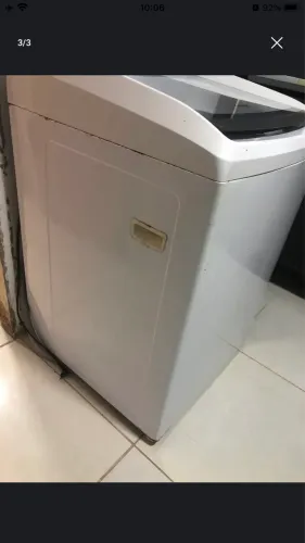 Máquina funcionando 12 kg 