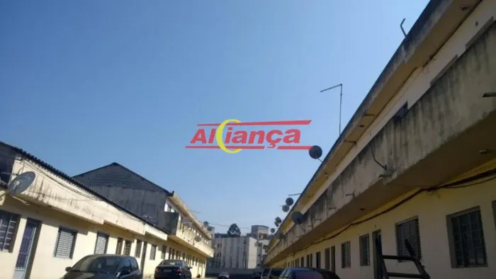Casa para alugar, 60 m² com 1 quarto e 1 vaga de garagem - Vila Rio de Janeiro, R$ 1.200,0