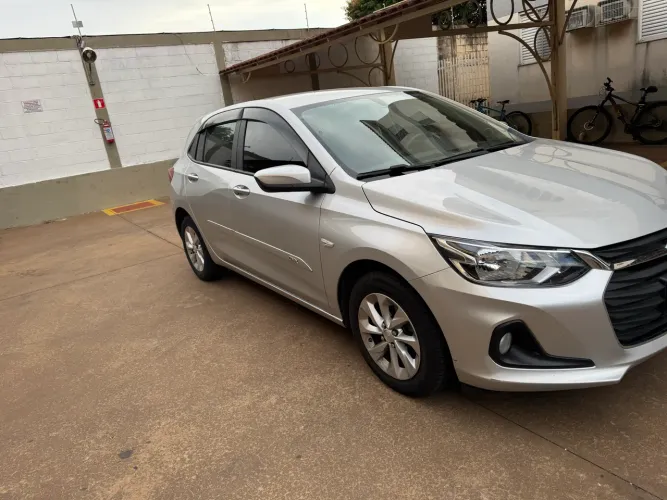 Chevrolet Onix Hatch LTZ 1.0 12V TB Flex Aut. 5P 2020