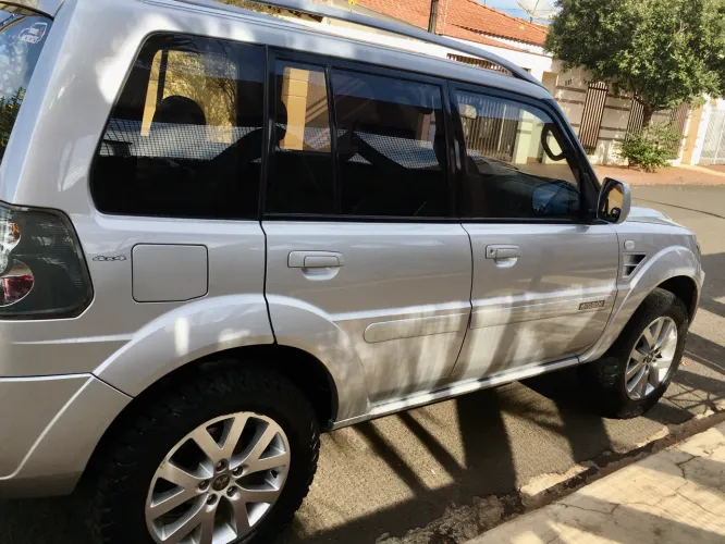 Mitsubishi Pajero TR4 2.0/ 2.0 Flex 16V 4X4 Aut. 2010