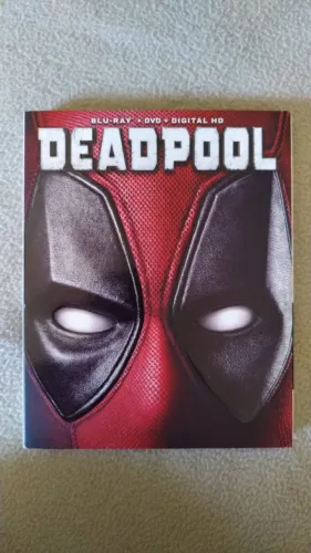 Bluray Deadpool (Luva em alto relevo e texturizada)