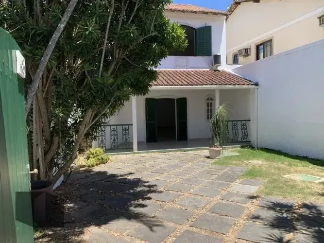 Casa de condomínio em Recreio dos Bandeirantes