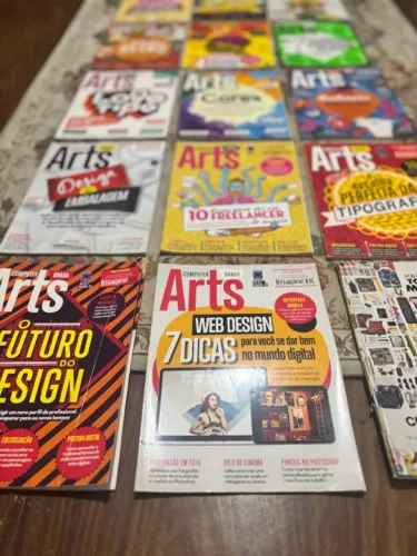 Lote com 14 revistas Computer Arts Brasil mais um brinde