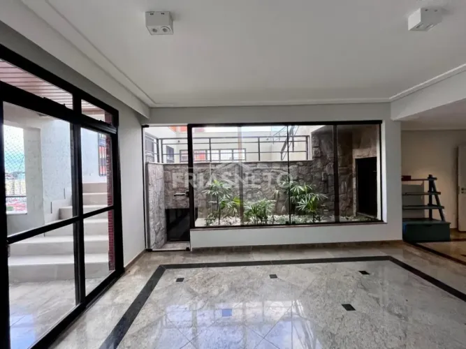 Cobertura para alugar com piscina, churrasqueira e campo de futebol, próximo à Santa Casa