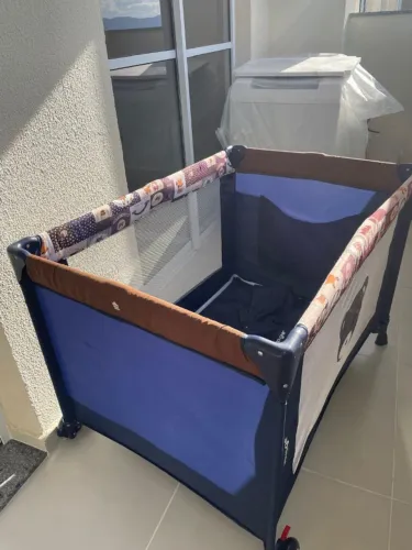 Chiqueiro para bebê com trocador (burigotto)