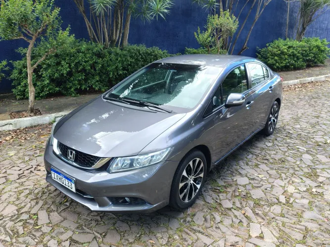 Honda Civic Sedan LXR 2.0 Flexone 16V Aut. 4P 2016