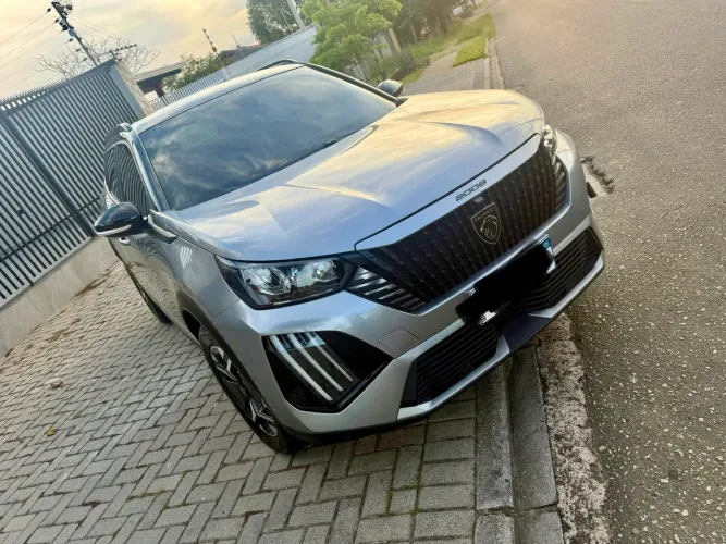 Peugeot 2008 Allure 1.0 Turbo Flex 5P Aut. 2025