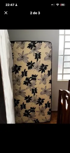 Colchão solteirão seminovo
