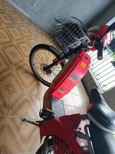 Bicicleta elétrica semi nova