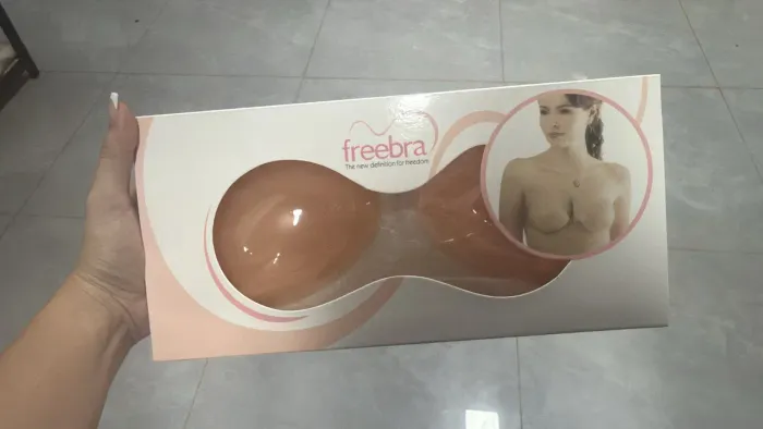 Sutiã adesivo sustentável 