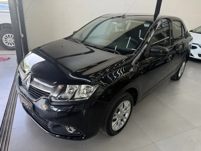 Renault Logan Expression Hi-flex 1.6 8V 4P 2014