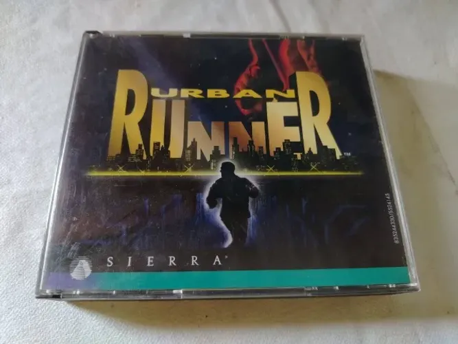 Urban Runner - Jogo Antigo Para PC Box Com 4 CDROM 1996 Sierra (RARO)