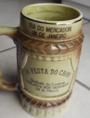 Caneca de chopp antiga raridade 3ª Festa do Chopp anos 70