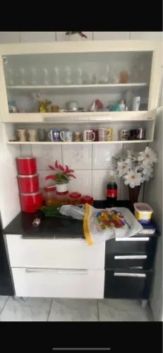 Vende se armário