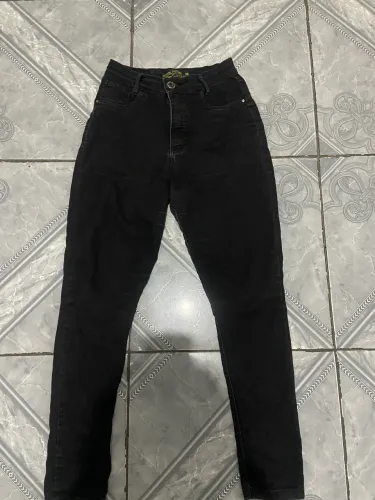 Calça jeans feminina