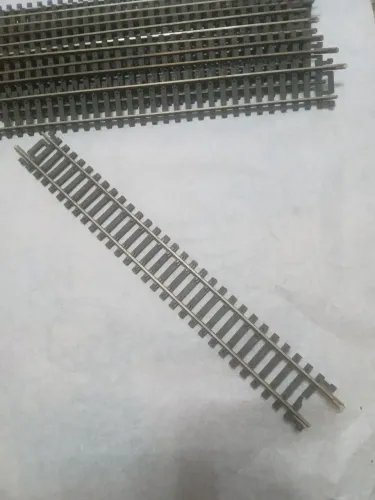 Lote Com 12 Trilhos Retos Atlas Snap-Track 9'' Escala HO (1:87)