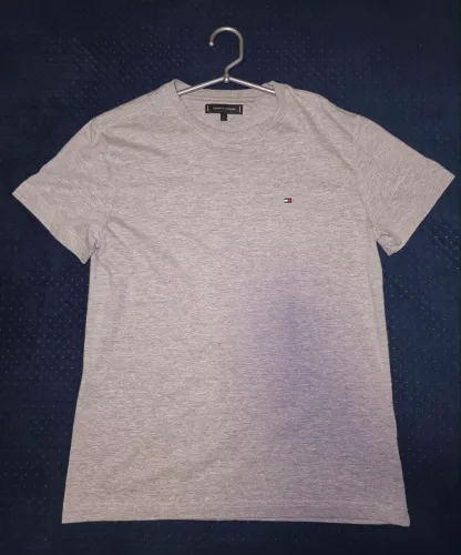 Camiseta original tommy hilfiger,tamanho m