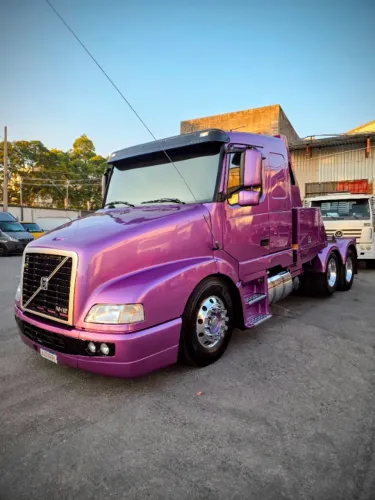 Volvo NH Guincho Pesado / Extrapesado