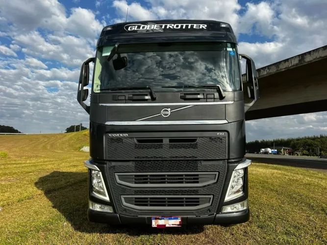 Volvo FH 540 6x4 Ano 2021