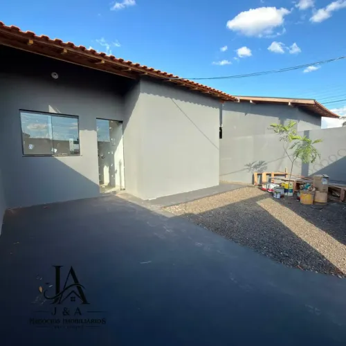 Casa á venda com 2 quartos na Vila Nasser com bônus moradia