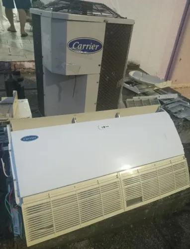 Ar Condicionado Carrier Piso Teto 36 Mil BTUs Quente e Frio