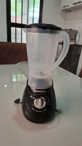 Liquidificador mondial