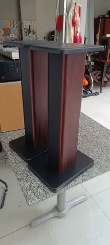 Pedestais para caixas acústicas Boockshelf OEM (similar Edifier Ss03) (sem logotipo)