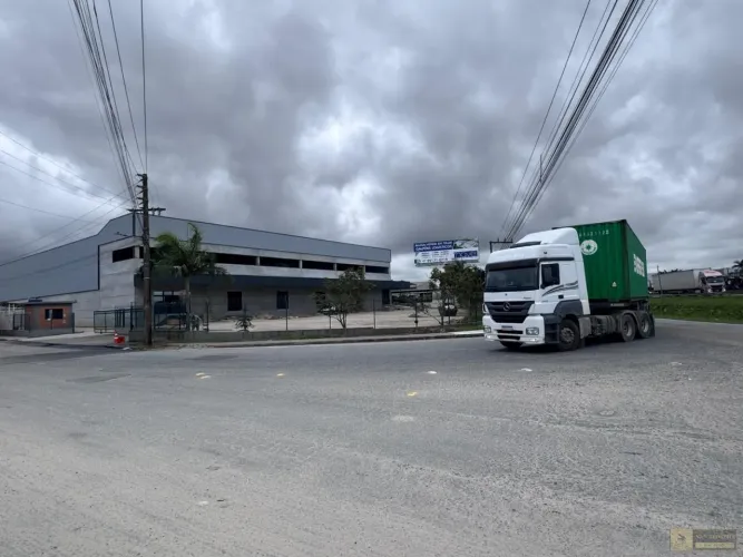 Galpão Logístico para Locação na BR-101 | Itajaí