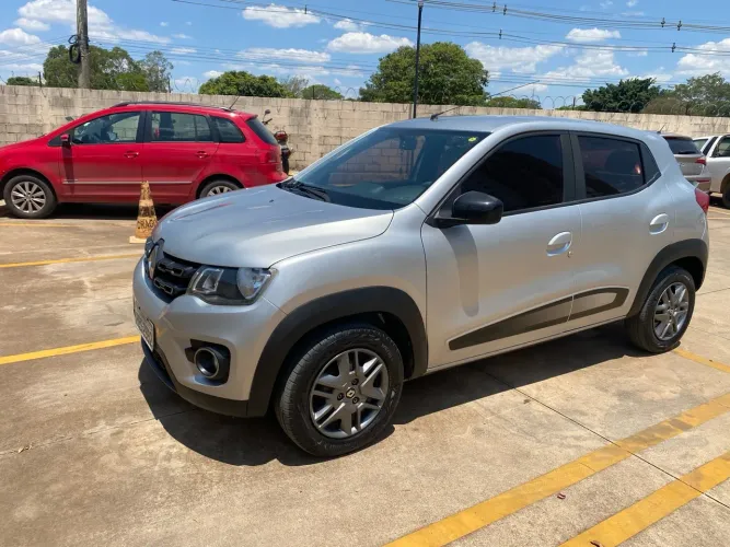 Renault Kwid Intense 1.0 Flex 12V 5P Mec. 2020