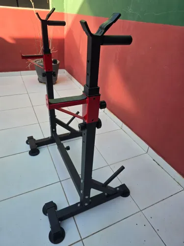 Suporte para barra agachamento,  supino etc. 