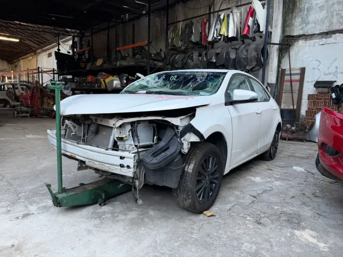SUCATA TOYOTA COROLLA GLI 1.8  automático 2018