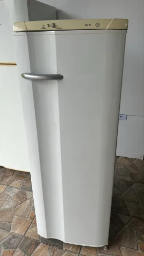 Geladeira Electrolux - Gelo Seco