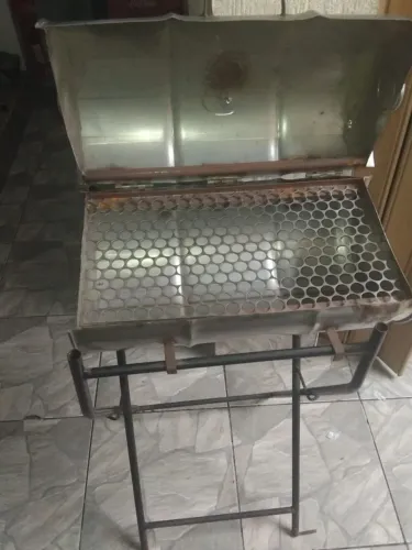 VENDO CHURRASQUEIRA