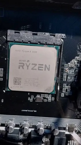 RYZEN 5 2600 COM COOLER